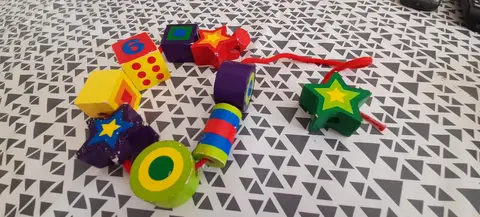 jeu de perles en bois