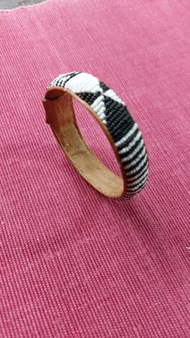 bracelet cuir et perle