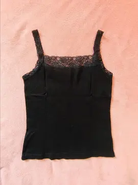 RÉSERVÉ Débardeur coton noir + dentelle T38/40