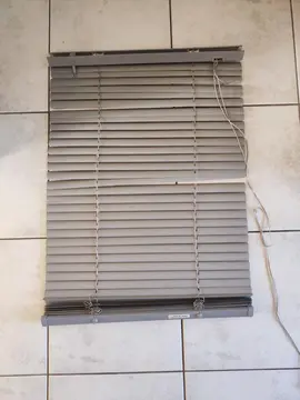 volet roulant pour petite fenêtre