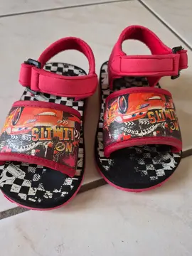 sandales taille 23 Disney Cars