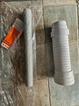 pipe WC et manchon isolant