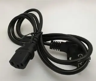 [Pour Lili] Câble d'alimentation PC standard (C13) (#3)