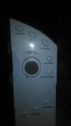 four micro-ondes + grill + convection