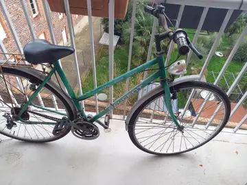 Vélo Peugéot à réparer