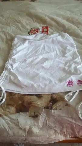 Mini jupe blanche "Royalwear " neuve taille 3 élastiquée à la taille