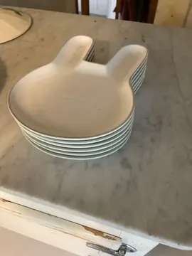 6 assiettes « lapin » neuves