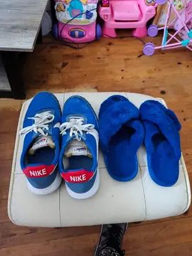 Bonjour, je donne plusieurs lots de chaussures et chaussons