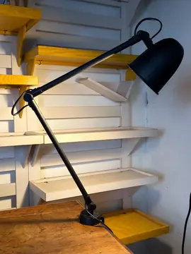 Lampe de bureau orientable