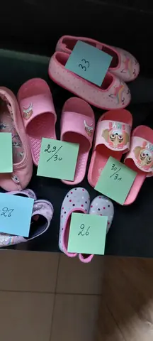 lot chaussons fille