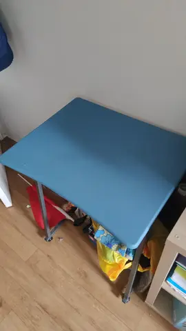 petit Bureau table