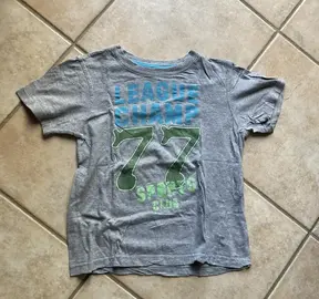 Tee-shirt 9-10 ans gris