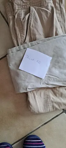 2 pantalons taille 32