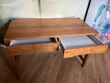 Bureau en pin
