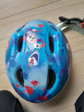 Casque enfant neuf