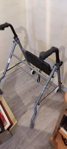 déambulateur d intérieur