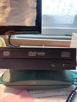 donne lecteur graveur cd/dvd pour pc