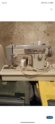 ancienne machine à coudre