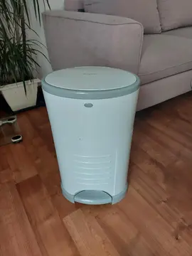 poubelle de bureau, chambre