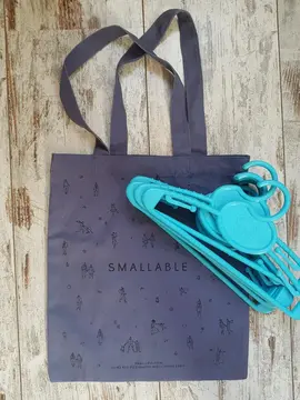 8 cintres pour bébé