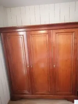 Armoire