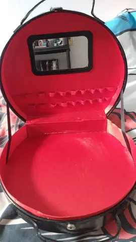 jolie valissette pour maquillage