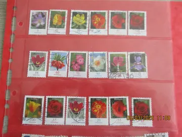 18 timbres "Fleurs" oblitérés d'Allemagne