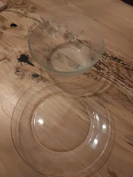 1 assiette et 1 saladier