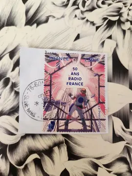 Timbre oblitéré 50 ans Radio 📻 France