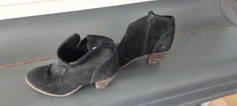 botines velours noir zip talon moyen T36