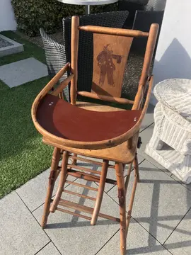 chaise haute ancienne