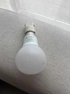 ampoule et adaptateur