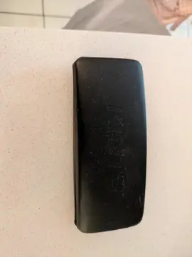 étui a lunettes rigide