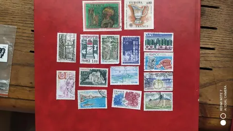 timbres 1976(B), lot 197