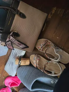 sac a main et chaussons