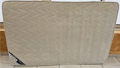 Matelas à ressorts 120x190