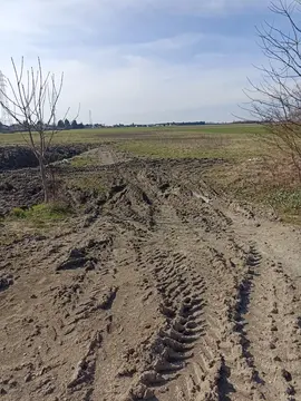 Donne contre enlèvement terre suite à chantier de construction