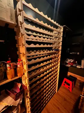 Grand casier à vin en bois – grande capacité