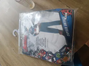 costume enfant 5/6 ans