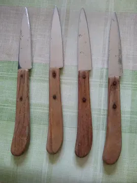 4 couteaux de cuisine