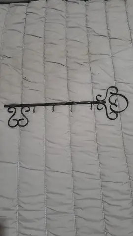 clé avec 4 accroches clé