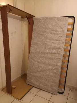 Lit+sommier+matelas en 80 cm