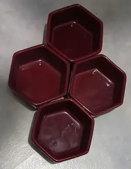 4 ramequins couleur bordeau