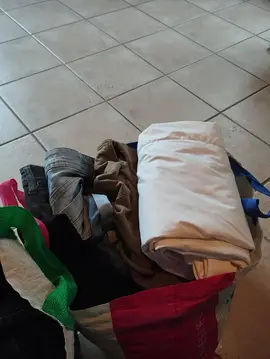 lot n1 vêtements femme taille 40/42