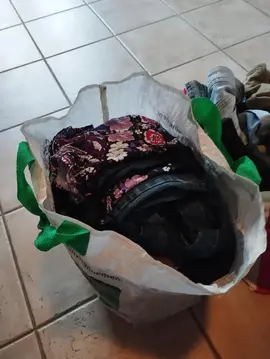 lot n2 vêtements femme taille 40/42