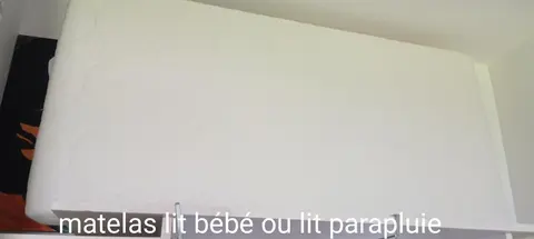 matelas lit bébé ou lit parapluie