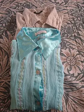 Un lot de chemises femme taille M