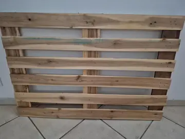 TETE DE LIT PALETTE PLATE