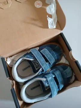 Chaussures enfant Pointure 22