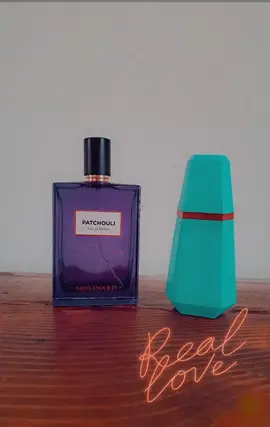 FLACONS DE PARFUM VIDES